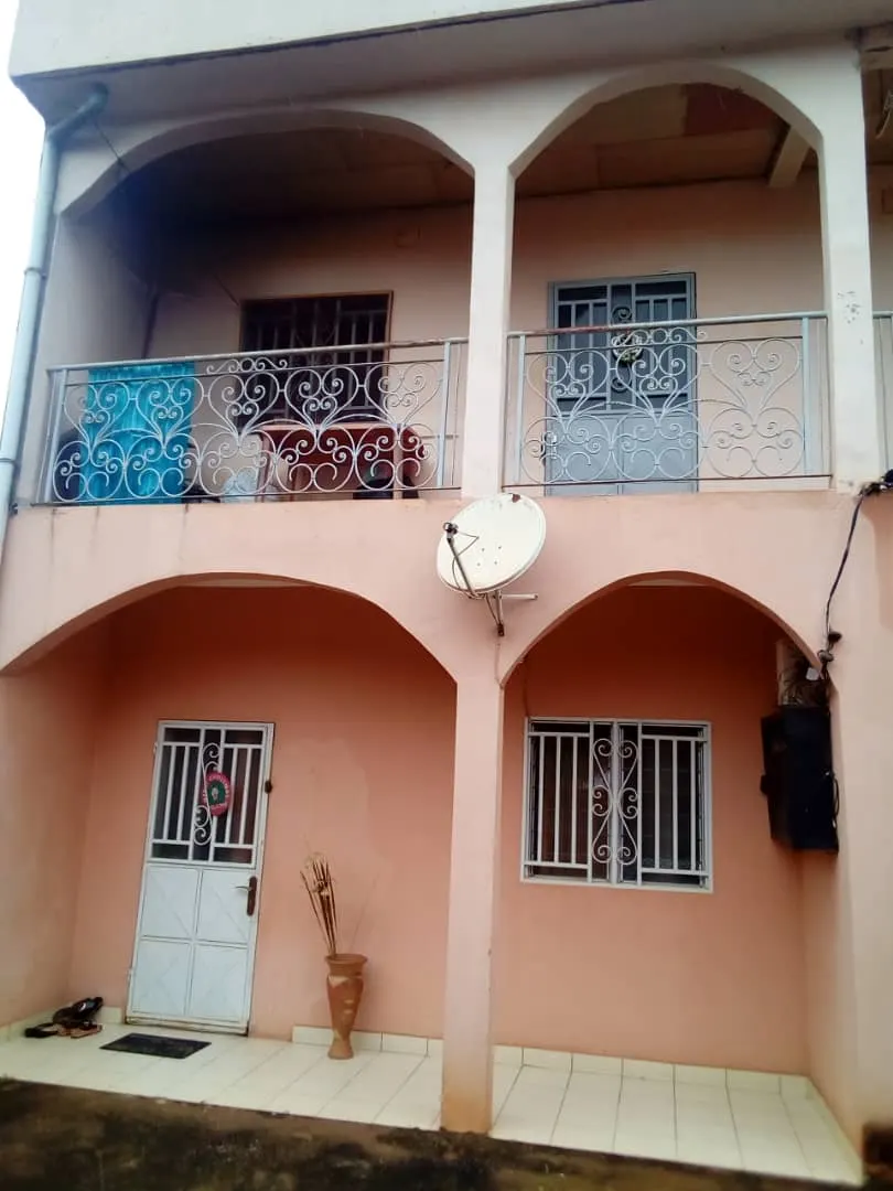 Apartment for rent at Biyem-Assi – photo 1