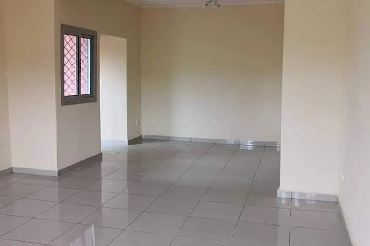 Villa for sale at Nkongoa – photo 2
