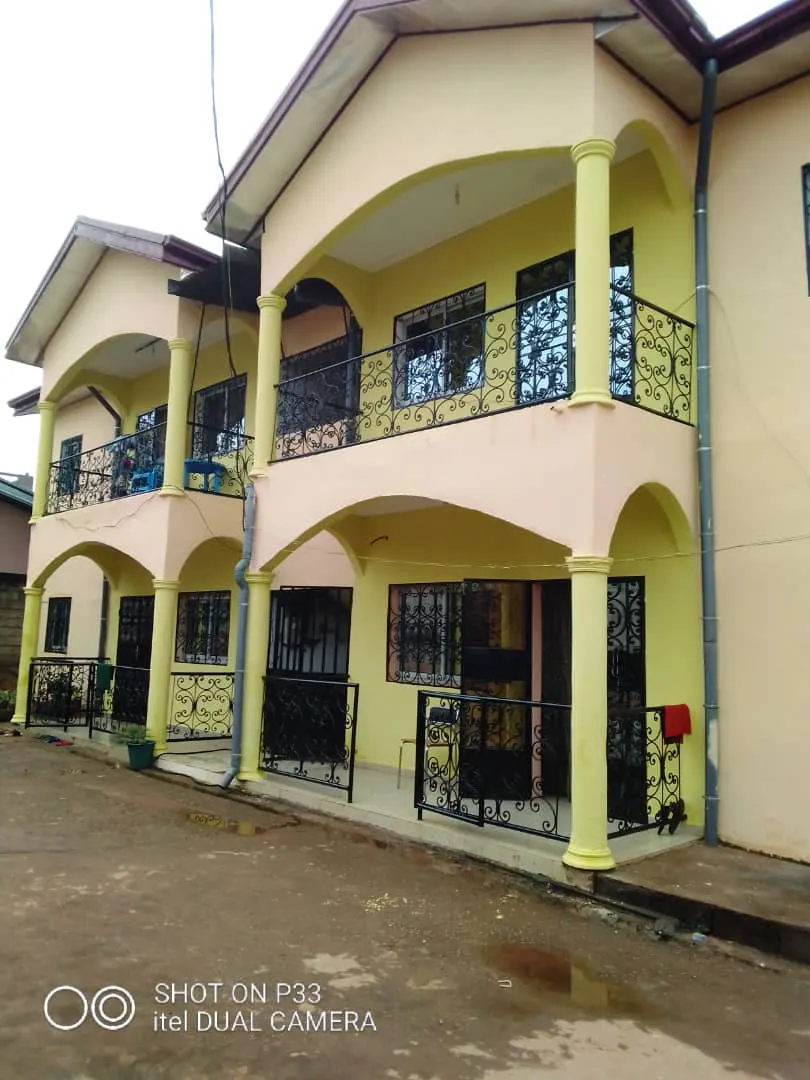 Apartment building for sale at Carrefour Nkoabang – photo 1